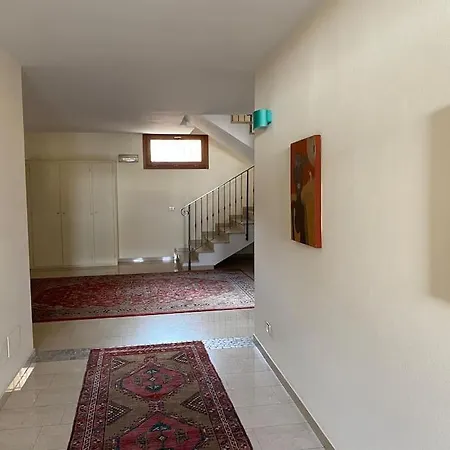 Interno 8 Appartamento Con Box Auto Privato Gratuito Ferrara Exterior photo