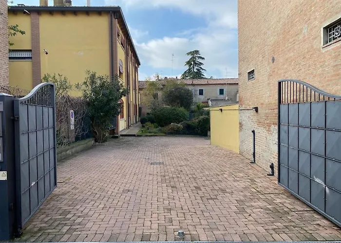 Interno 8 Appartamento Con Box Auto Privato Gratuito