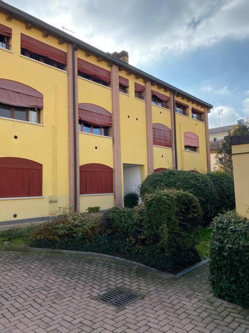Interno 8 Con Box Auto Privato Gratuito Apartment Ferrara
